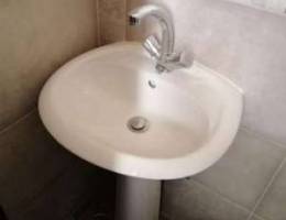 Sink + Toilet Seat