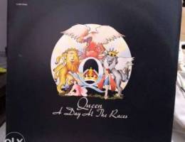 Queen- A day at the races . Vinyl LP