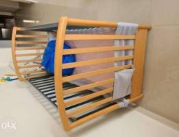 Baby wooden crib + mattress