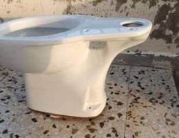 Ù…ØºØ³Ù„Ø© ÙˆÙƒØ±Ø³Ø© Ø­Ù…Ø§Ù… Ù…Ø¹ Ø®Ù„Ø§Ø· Toilet seat&water...