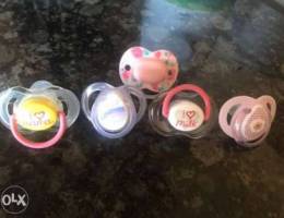 used 1 month tetine tommee tippee and aven...