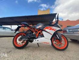 ktm rc 200