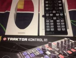 Traktor X1 MK1