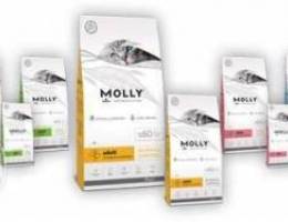 2kg Mollyâ€™s cat food