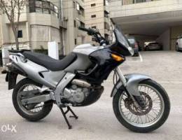 Aprilia pegaso 650cc cross