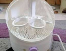 baby bottles sterilizer in very good condi...