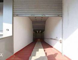 300 SQM Warehouse for Rent in Verdun, WH11...