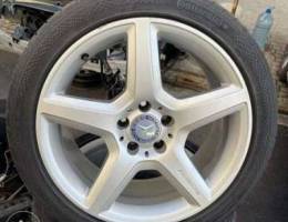 rims 18â€ original Mercedes-Benz with conti...