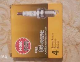 Spark plugs Ø¨ÙˆØ§Ø¬ÙŠ Ù…ÙˆØ¬ÙˆØ¯ Ù¥ Ø¹Ù„Ø¨ ÙÙ‚Ø·