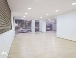 Showroom for sale in Sanayeh Spears street