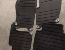 Rubber floor mats for Range Rover, price 7...