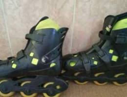 Inline roller skate