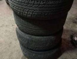 Tires 265 / 50 R20 (400,000 L.L.)