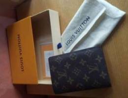 Louis vuitton elegant passport cover