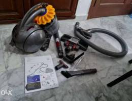 Dyson vaccum cleaner