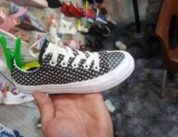 Convers size 27