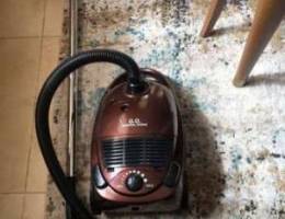 Ù‡ÙˆÙØ± vaccum cleaner like new Ù„Ù„Ø¨ÙŠØ¹ Ø´Ø¨Ù‡ Ø¬Ø¯ÙŠ...