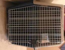 XL dog crate / cage / carrier / house / tr...