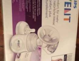 Electonic breast pump