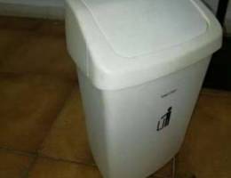 Trash can small for toilet