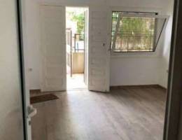 Office (3 rooms) for rent in Hazmieh Ù…ÙƒØªØ¨ ...