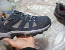 Hiking shoes size 43