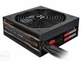 Thermaltake - 730W - Power Supply