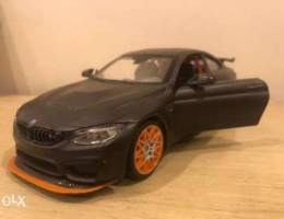 BMW M4 GTS original car model 1:24