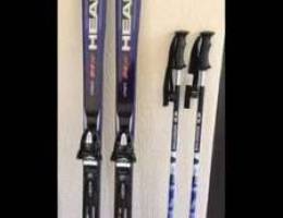 ski and battons