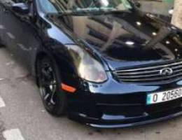 infinity G35 coupe model 2004