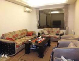 A decorated 212 m2 apartment for sale in B...