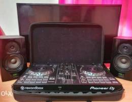 Pioneer DDJ-RB + Reloop ADM-4 active dj mo...