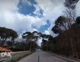 Land 500 m2 ( 30/90 ) for sale at Bikfaya