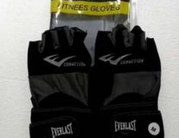 New EVERLAST Gym Gloves