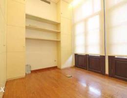 100 SQM Office for Rent in Beirut Down Tow...