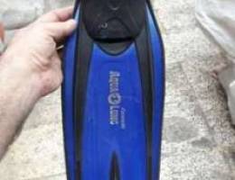 Diving fins Ø¨Ø§Ù„Ù…Ø§Øª ØºØ·Ø³ each for 75 alf