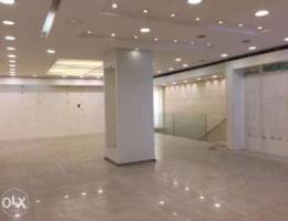 PAY In LBP,SHOWROOMS FOR RENT In ZOUK MKAY...