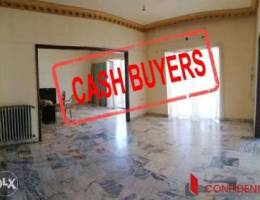 CASH BUYERS ! Spacious lovely 243 SQM In W...