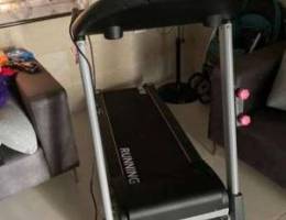 treadmill for sale new used only for 1 hou...