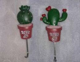 Beautiful strong cactus shape hangers 1 fo...