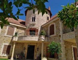 *LUXURIOUS 1000Sq. VILLA In Jbeil+View* ÙÙŠ...