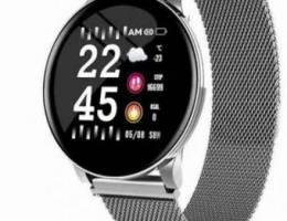 W8 Silver Smartwatch. Brand New! 250,000 L...