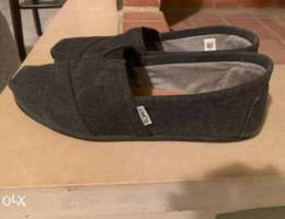 Original grey TOMS