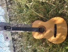 Hohner HC-06 classical guitar