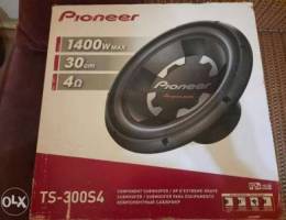 Pioneer subwoofer