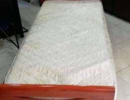 1 person bed with mattress