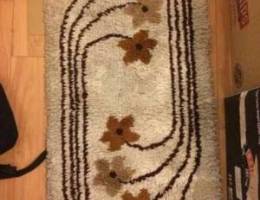 2 small rugs