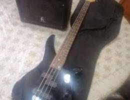 Bass guitar yamaha rbx170 + amplifier