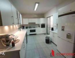 Prime Location! 300 SQM fully furnishedin ...