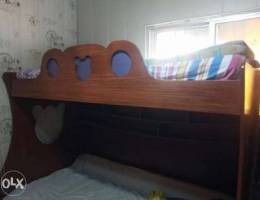 Triple bed